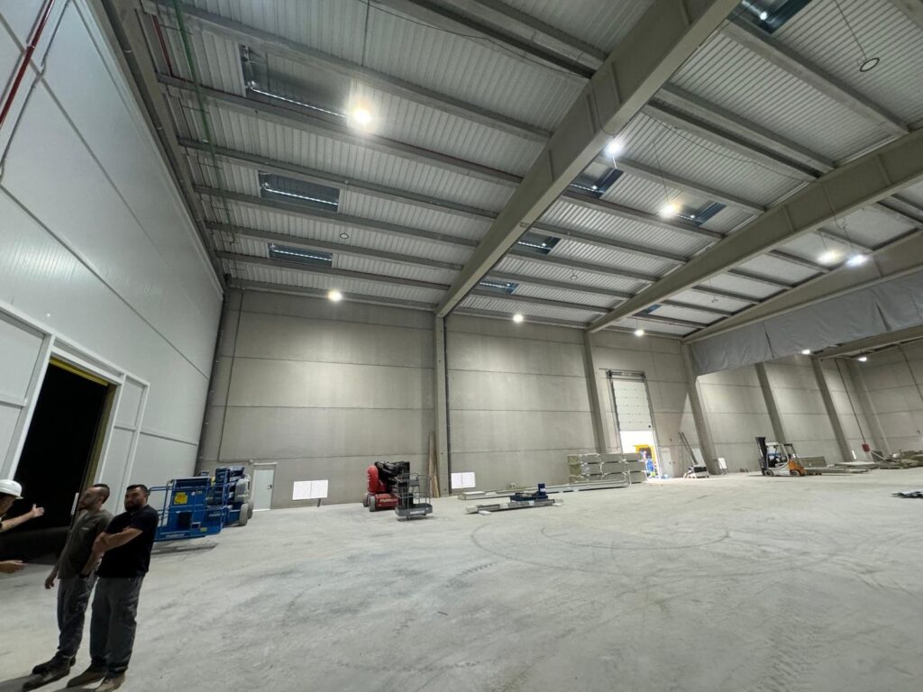 AMPLIACIÓN INSTALACIONES CERERIA VILA