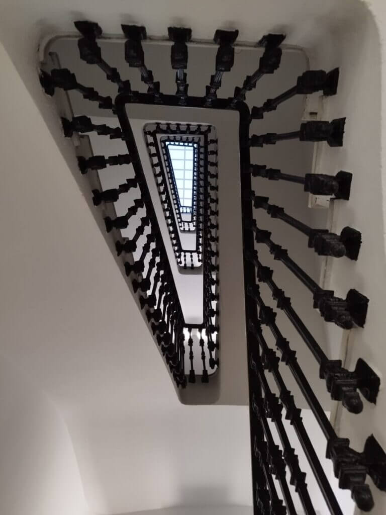 REHABILITACIÓN DE EDIFICIO EN CENTRO HISTÓRICO DE VALENCIA